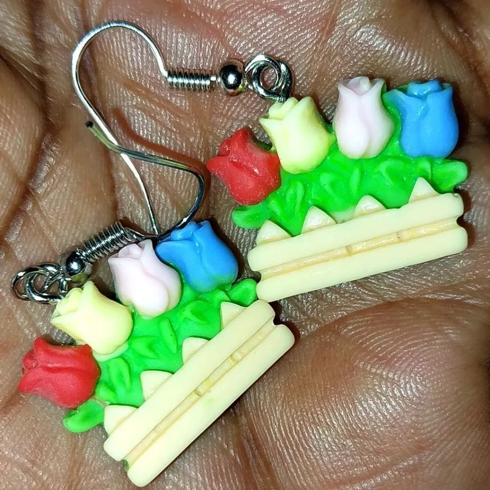 Floral Super cute, colorful, fun earrings - Picture 2 of 5